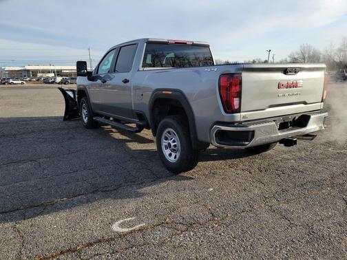 2026 GMC Sierra 2500 Pro