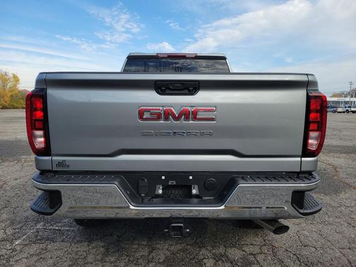 2026 GMC Sierra 2500 Base
