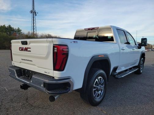 2026 GMC Sierra 2500 SLT