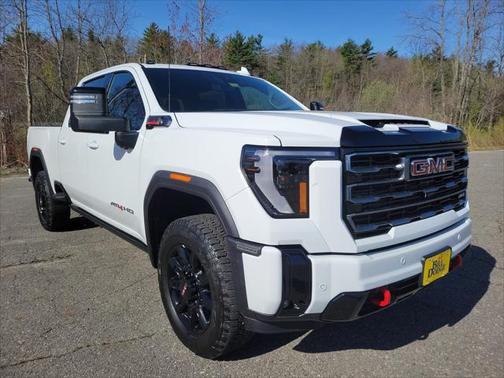 2025 GMC Sierra 2500 AT4