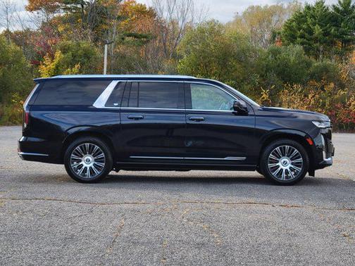 2022 Cadillac Escalade ESV Premium Luxury Platinum