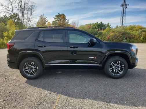 2026 GMC Terrain AWD AT4