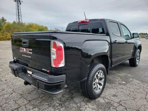 2022 GMC Canyon AT4