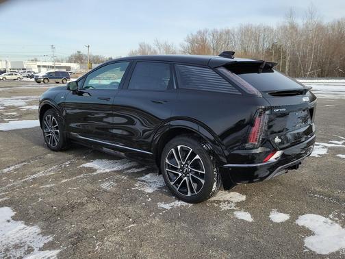 2026 Cadillac OPTIQ Premium Sport