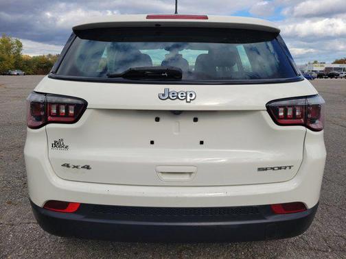2018 Jeep Compass Sport