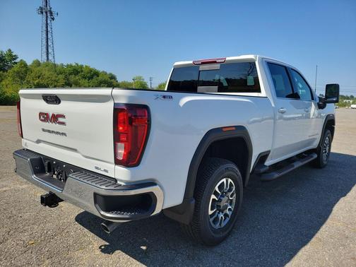 2025 GMC Sierra 2500 SLE