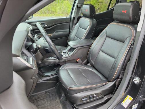 Ebony Twilight Metallic 2023 GMC Acadia AWD AT4