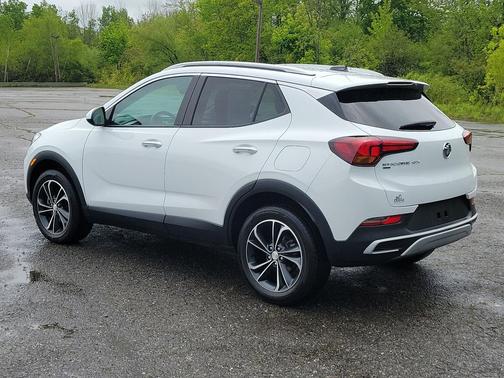 Summit White 2023 Buick Encore GX Select