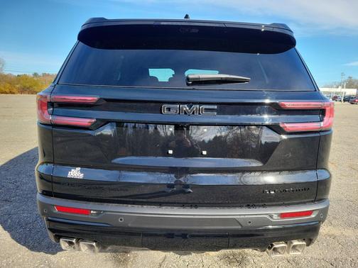 2026 GMC Acadia Elevation AWD