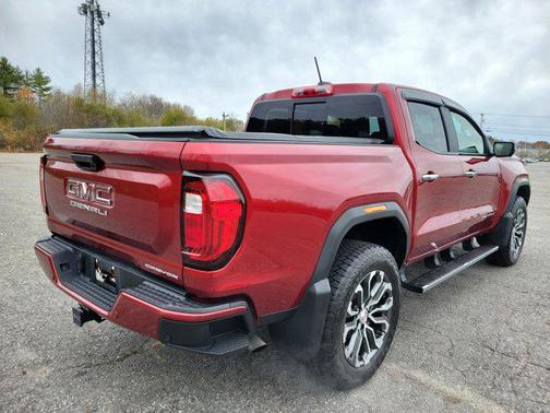 2024 GMC Canyon Denali