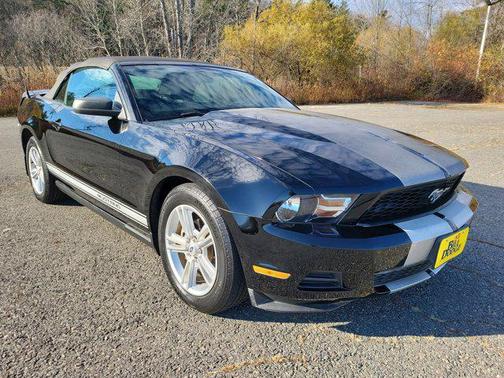 2010 Ford Mustang Base