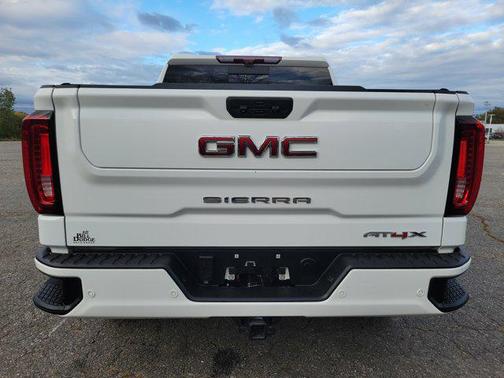 2022 GMC Sierra 1500 AT4X