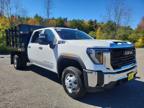 2025 GMC Sierra 3500 Base