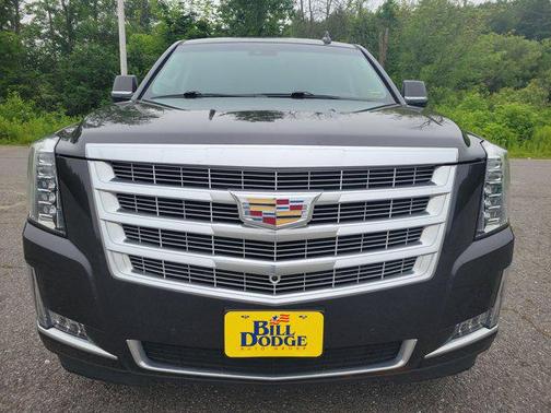 2017 Cadillac Escalade Luxury