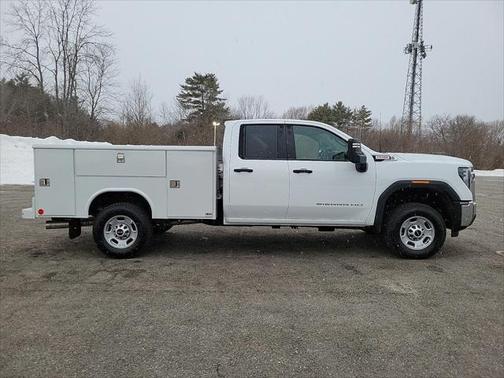 2025 GMC Sierra 2500 Base