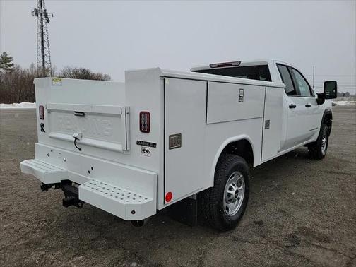 2025 GMC Sierra 2500 Base