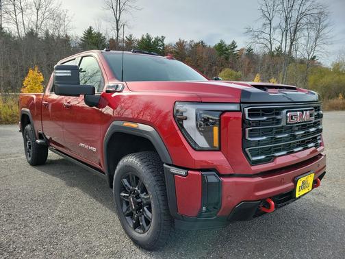 2026 GMC Sierra 2500 AT4