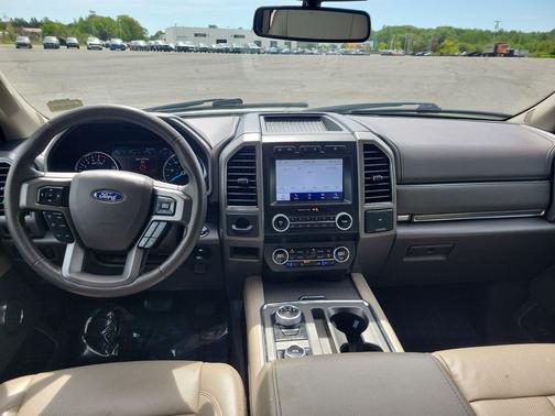 Star White Metallic Tri-Coat 2020 Ford Expedition Max XLT