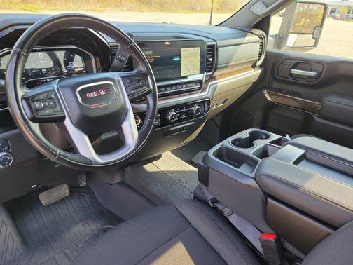Summit White 2024 GMC Sierra 2500 SLE