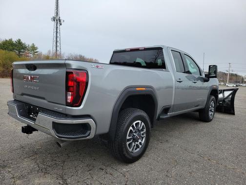 2026 GMC Sierra 2500 SLE