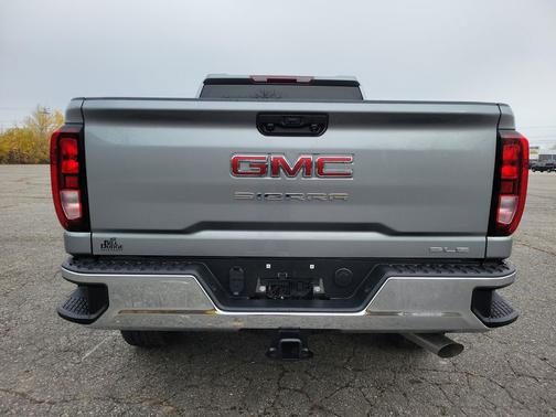 2026 GMC Sierra 2500 SLE