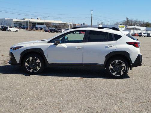 Crystal White Pearl 2024 Subaru Crosstrek Limited