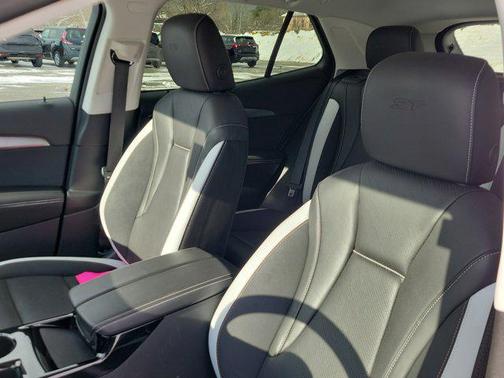 2025 Buick Envision Sport Touring AWD