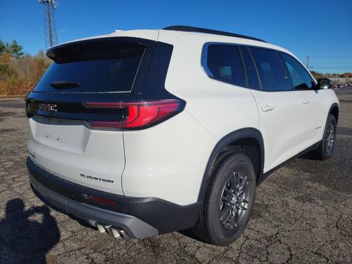 2026 GMC Acadia Elevation AWD