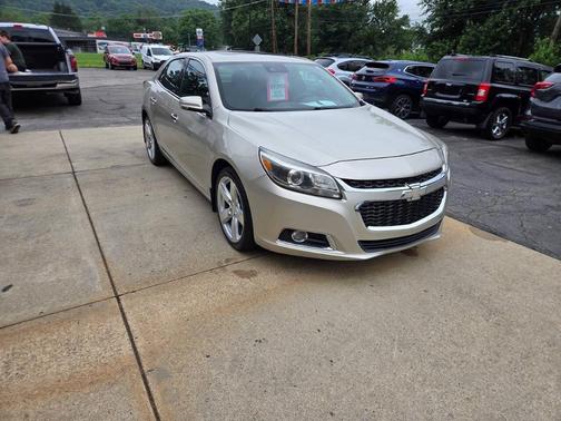 Champagne Silver 2014 Chevrolet Malibu 2LZ