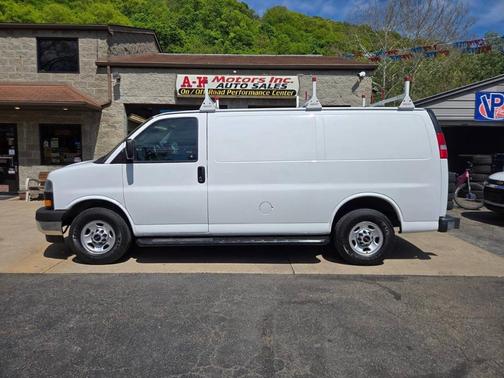 White 2019 GMC Savana 2500 Work Van