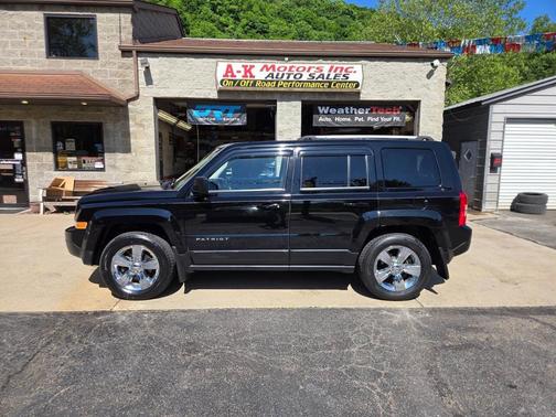 Black Clearcoat 2012 Jeep Patriot Limited