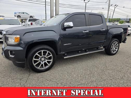 Dark Slate Metallic 2018 GMC Canyon Denali