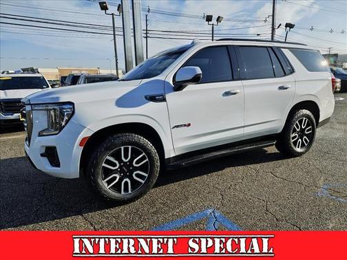 2021 GMC Yukon 4WD AT4