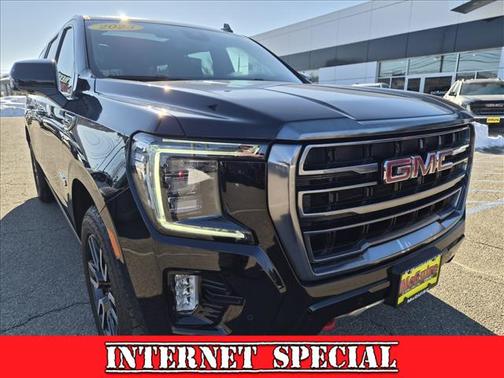 2023 GMC Yukon XL 4WD AT4