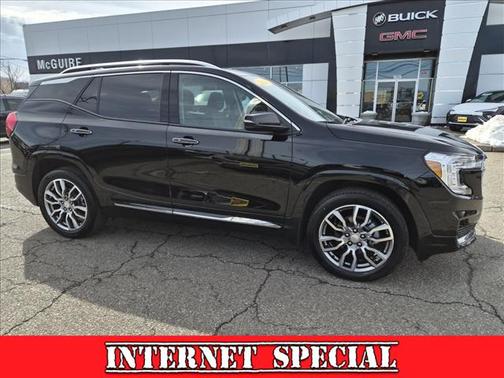 2022 GMC Terrain Denali