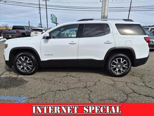 2023 GMC Acadia AWD SLE