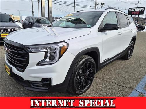2022 GMC Terrain SLT