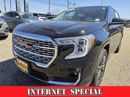 Ebony Twilight Metallic 2023 GMC Terrain Denali