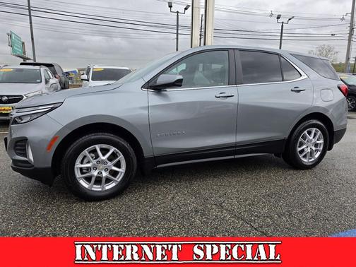Sterling Gray Metallic 2023 Chevrolet Equinox 1LT