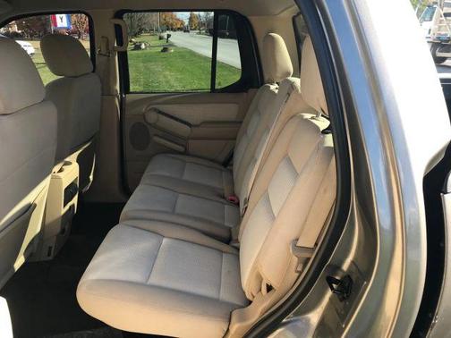 2007 Ford Explorer Sport Trac XLT
