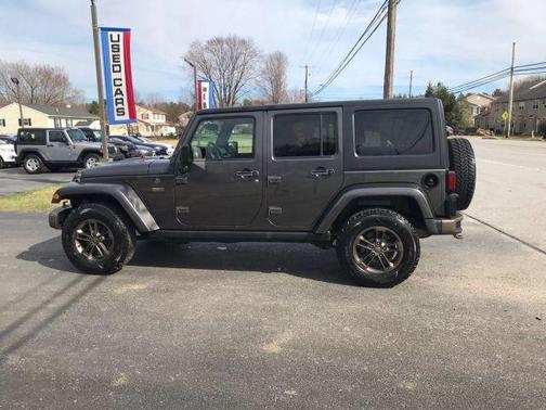 2016 Jeep Wrangler Unlimited Sahara