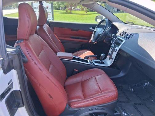 2013 Volvo C70 T5