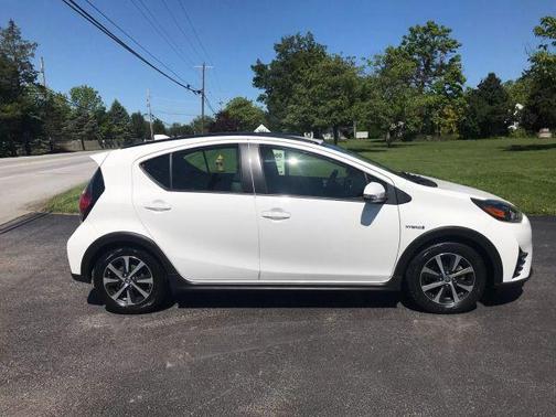 2018 Toyota Prius c Two