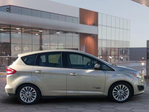 2017 Ford C-Max Energi SE