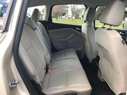 2017 Ford C-Max Energi SE