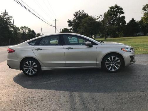 2019 Ford Fusion SE
