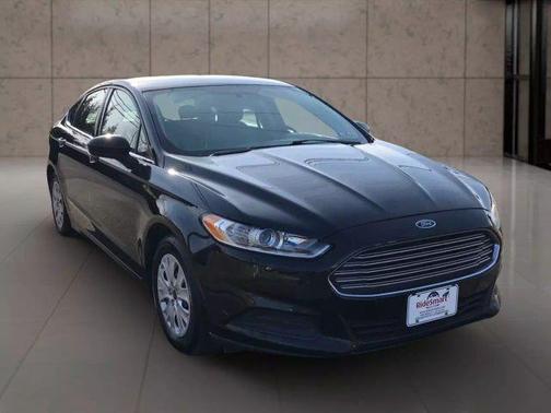 2014 Ford Fusion S