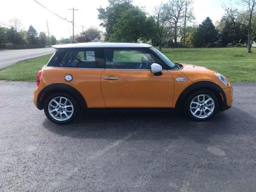 2016 MINI Hardtop Cooper S