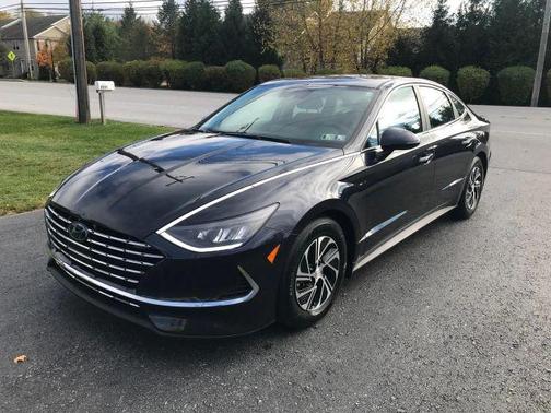 2020 Hyundai SONATA Hybrid Blue