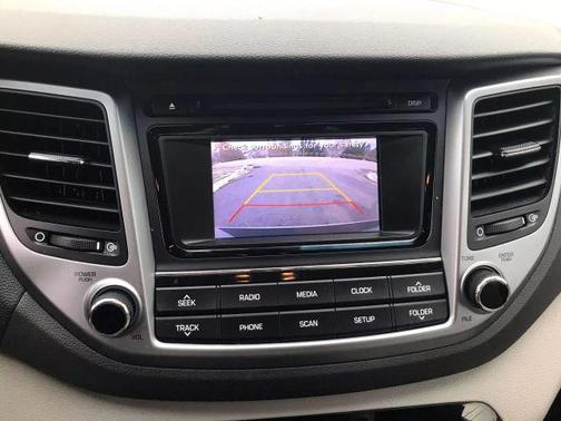 2018 Hyundai TUCSON SE